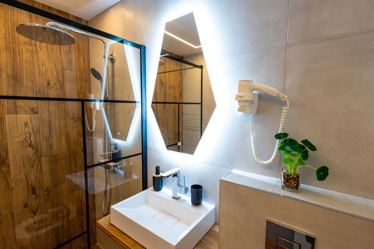 Modern Premium Apartment 1 Targoviste Eksteriør bilde