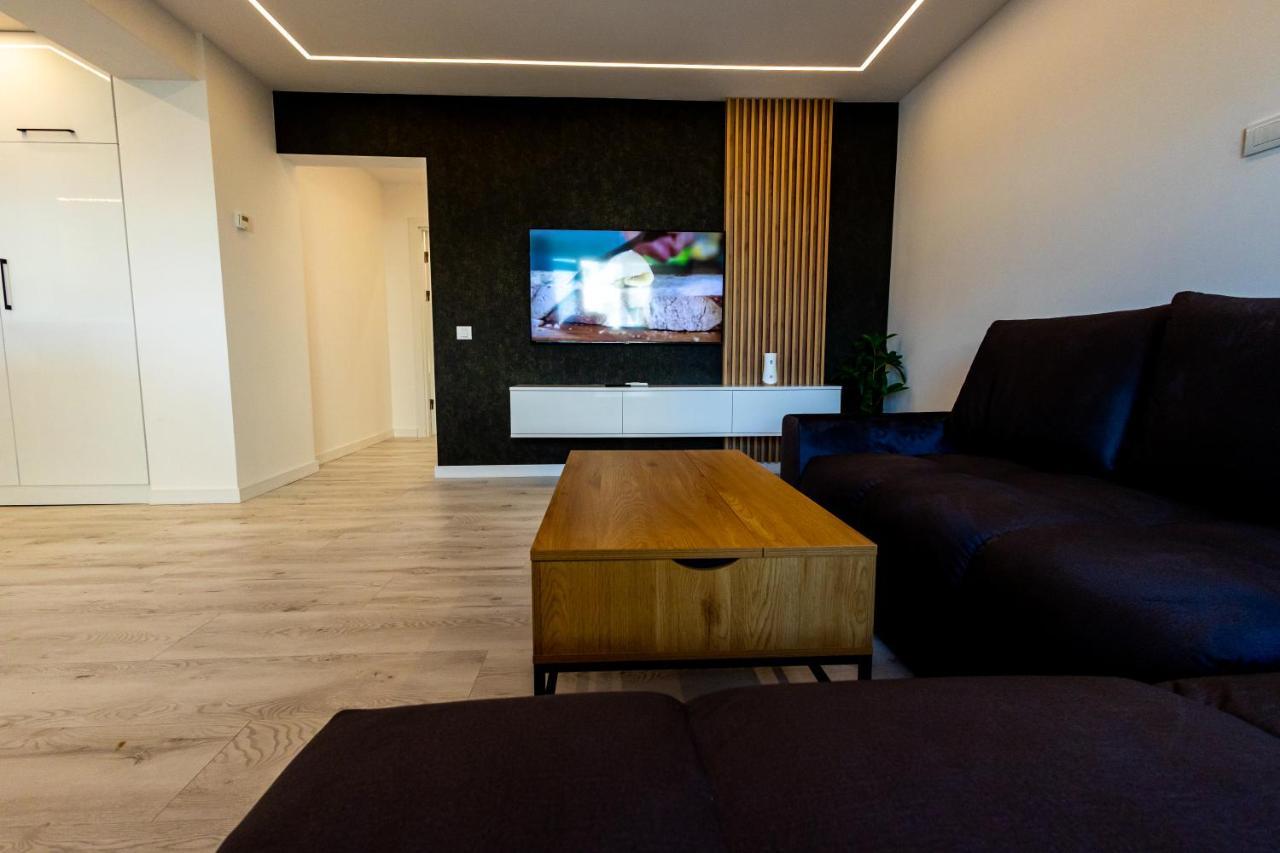 Modern Premium Apartment 1 Targoviste Eksteriør bilde