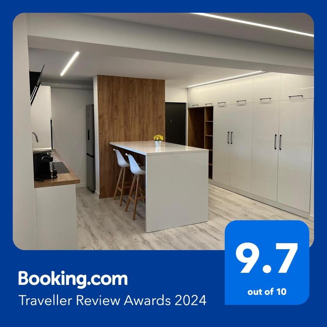 Modern Premium Apartment 1 Targoviste Eksteriør bilde